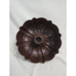 Vintage BUNDT Cake Pan Northland USA Cast Aluminum Fluted Tube Bunt Mold